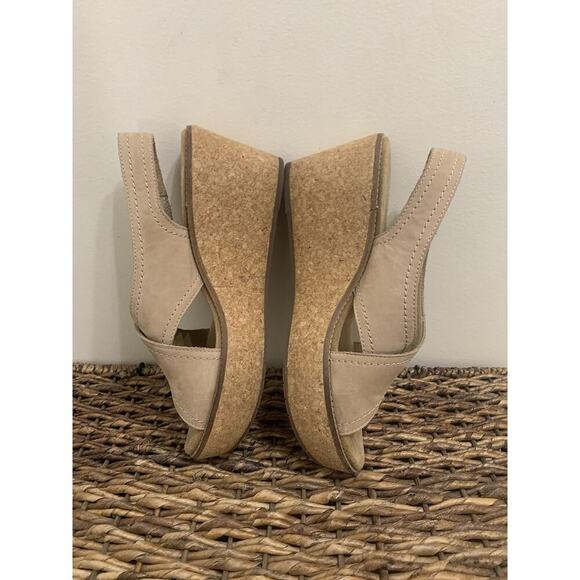 Clarks Women's Giselle Cove Wedge Sandal 9 - Picture 1 of 6